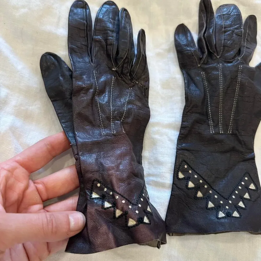 Vintage Dark Brown Leather Gloves Geometric Cutout Detail